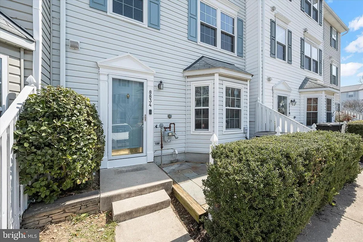 Building Photo - 8834 Goose Landing Cir