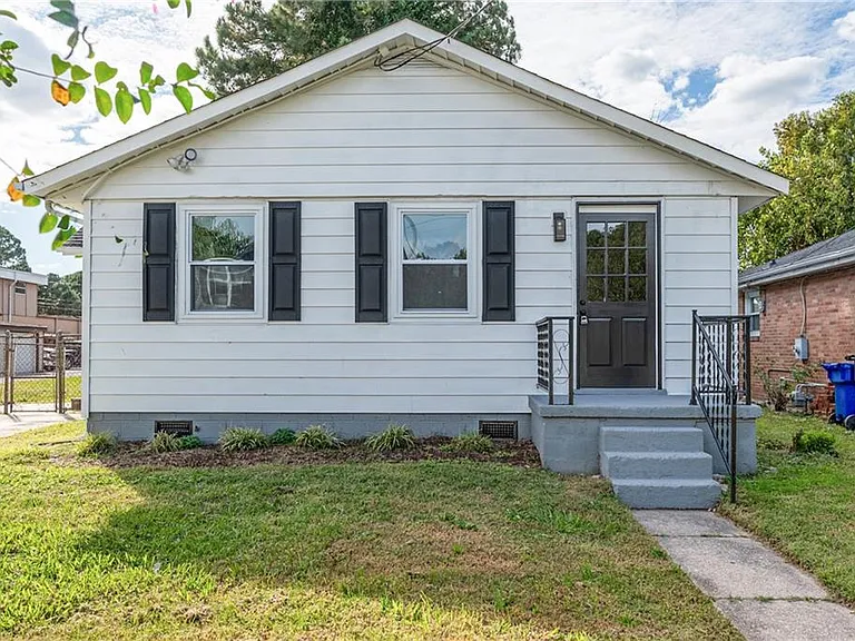 2810 Roanoke Ave — Photo 13