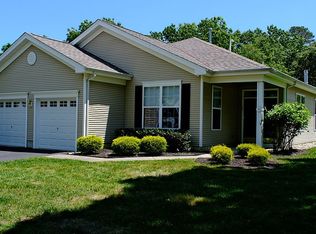 16 Derby Dr, Galloway, NJ