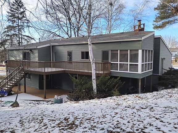 2nd image of 713 Hillside Ter