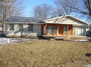 1271 Garfield Ave, Mount Morris, MI 48458