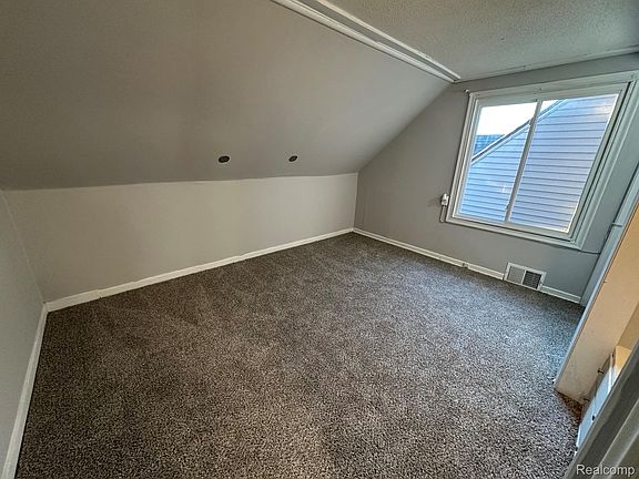 5th image of 16659 San Juan Dr
