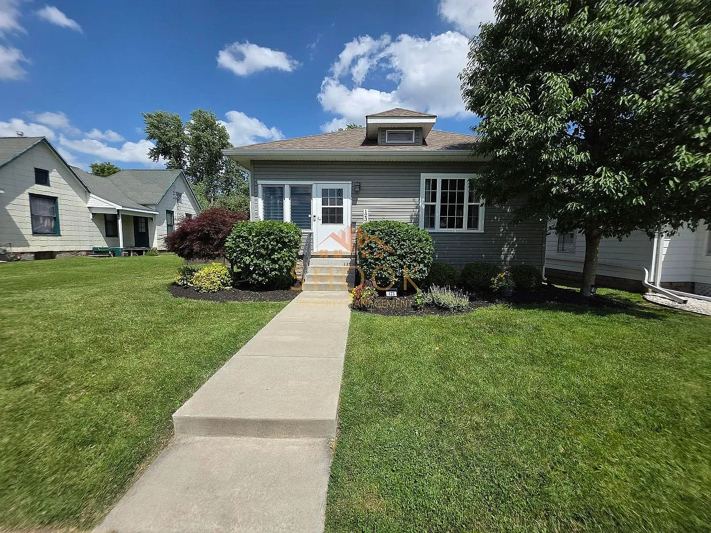 3 bed, 1920 sqft, $1,650 — Photo 2