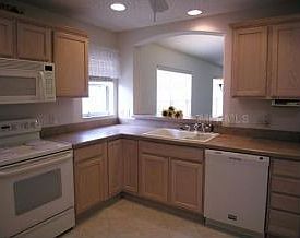 3rd image of 7851 SE 171st Harleston St
