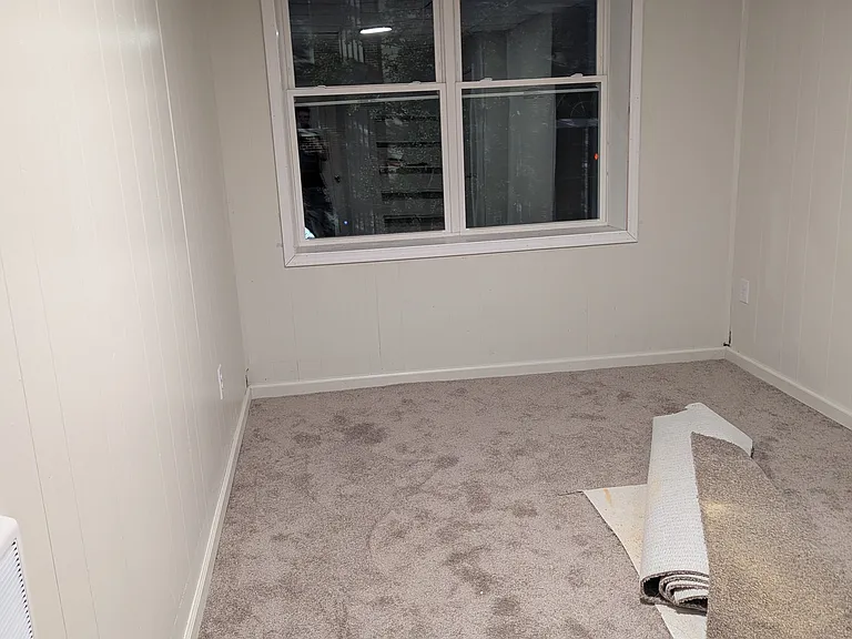 212 W Market St #C — Photo 5