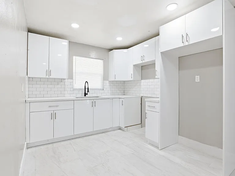 919 Fern Ave — Photo 25