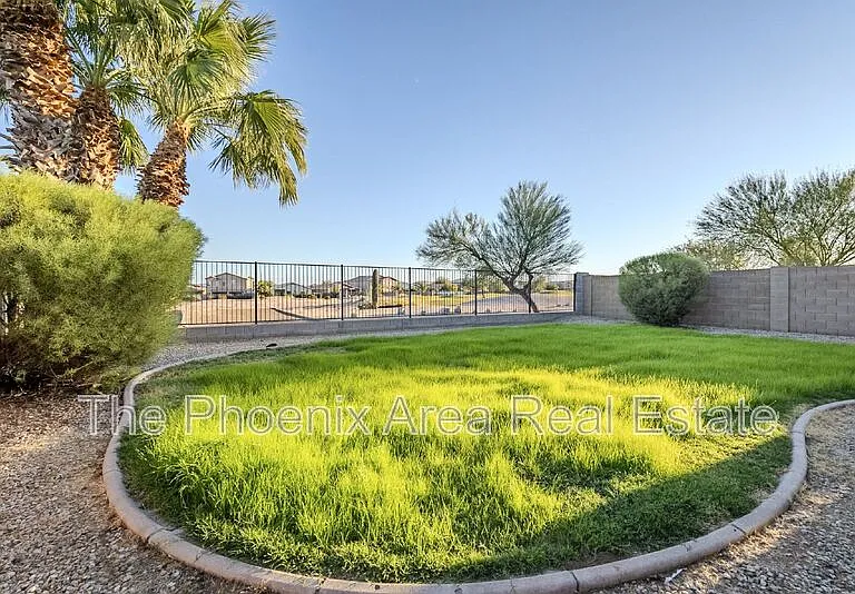 29189 N Shannon Dr — Photo 31