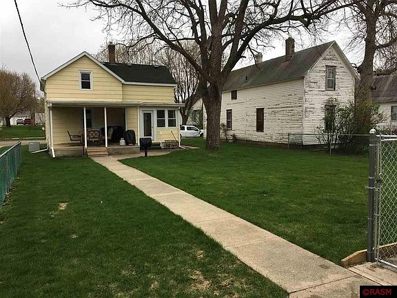 5th image of 1011 N Minnesota St