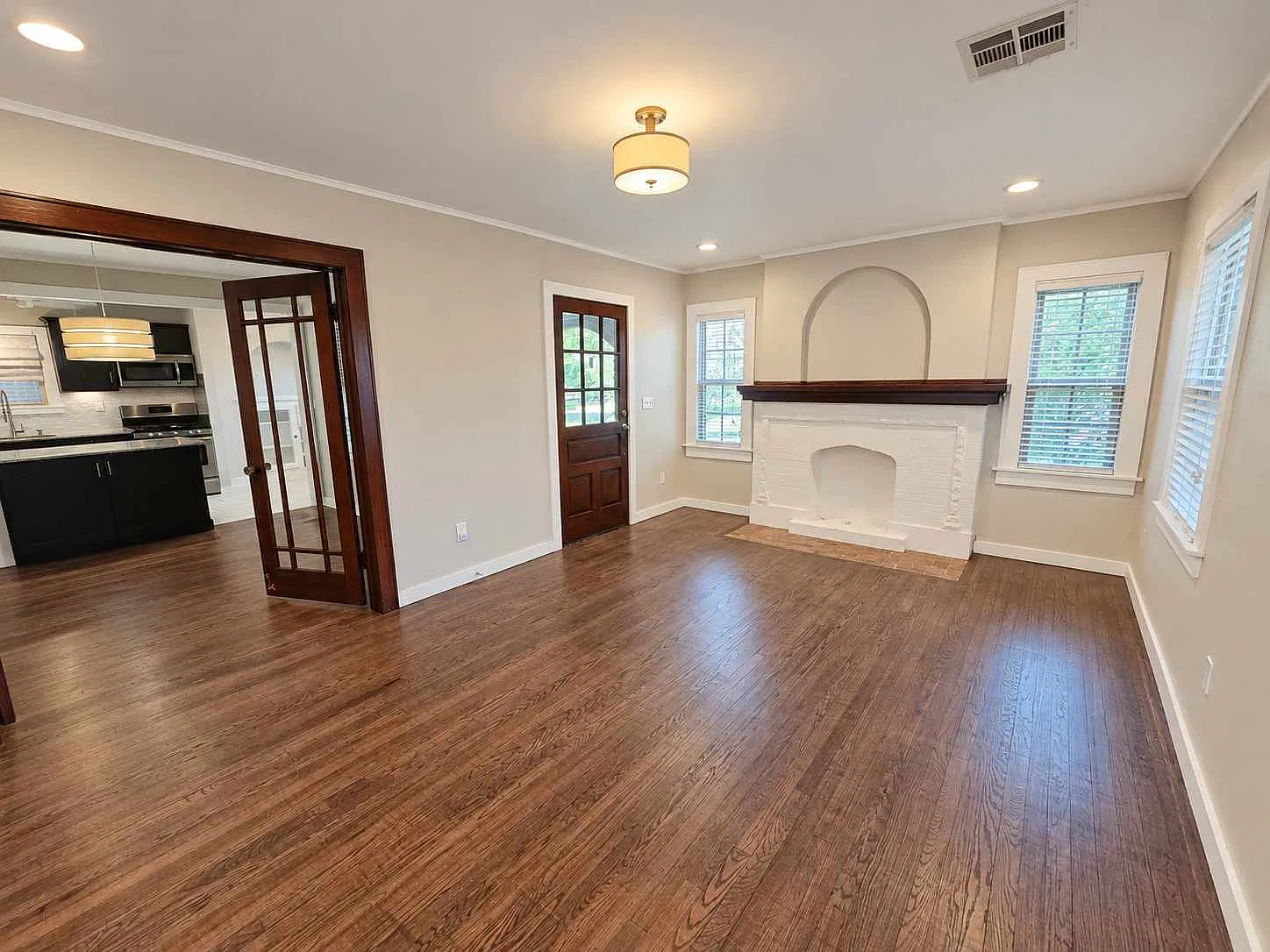 3 bed, 1627 sqft, $1,800 — Photo 4