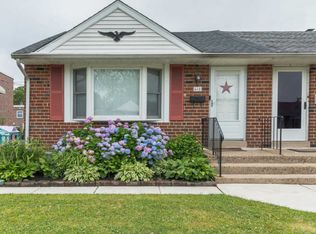 610 7th Ave, Folsom, PA 19033