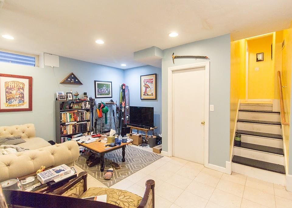 1st image of 240 Paris St #1