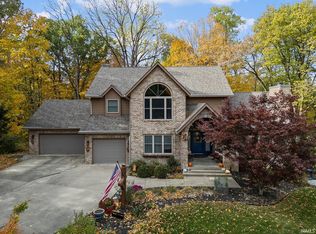 2502 River Oaks Dr, Lafayette, IN 47905