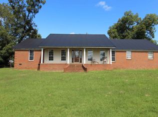 610 W Pine St, Vienna, GA 31092