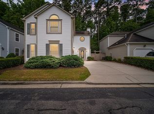 1518 Stillwood St, Chesapeake, VA 23320