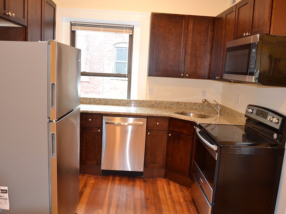 1st image of 1463-1465 Beacon St #8