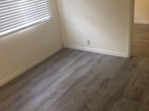 210 W Pueblo St, Santa Barbara, CA 93105