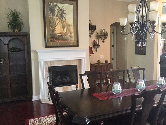 4th image of 1113 E Dandridge Ln