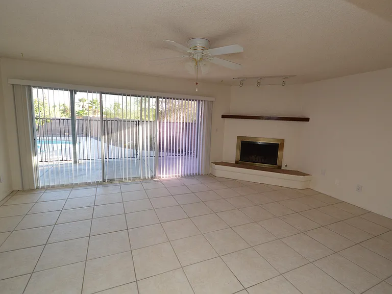 7722 E Knollwood Cir — Photo 14
