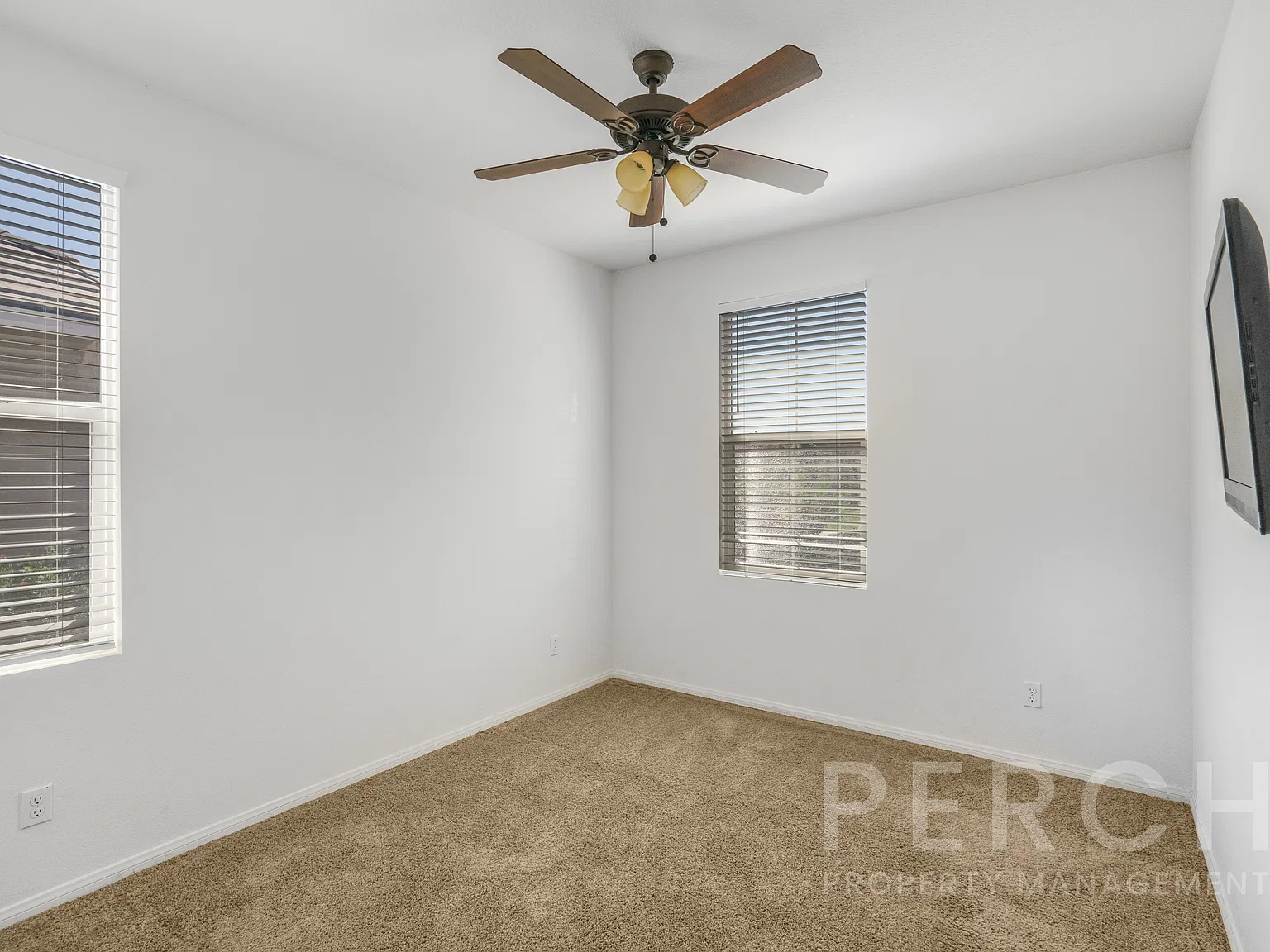 340 Blowing Rock - 1 — Photo 3