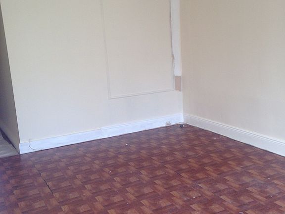 5th image of 16509 78th Ave #1