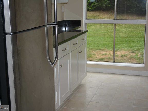 3rd image of 5604 Bismach Dr APT 3