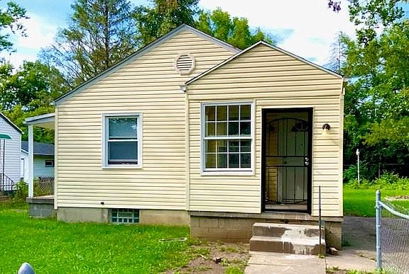 2nd image of 4501 Queens Ave