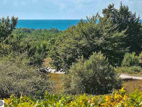 N Slope Drive