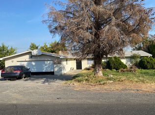 6714 W Willamette Ave, Kennewick, WA 99336