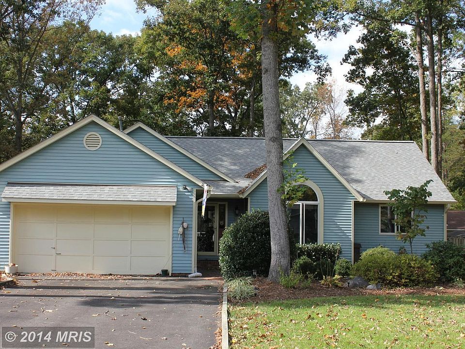 1st image of 10718 Holleybrooke Dr