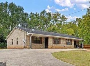 1085 Eastview Rd NE, Conyers, GA 30012