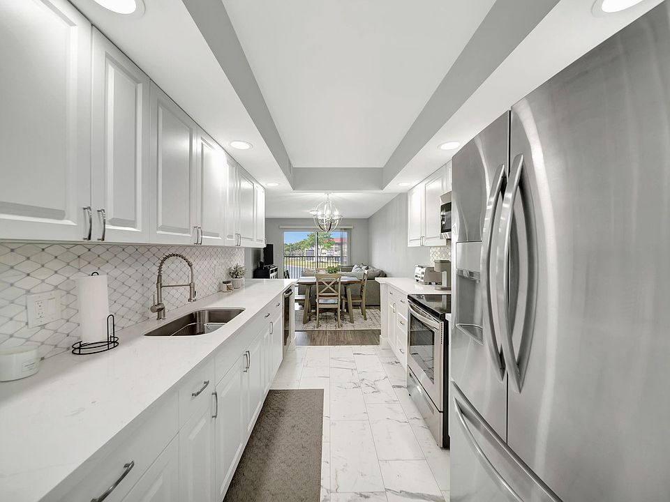 1st image of 13800 SW 14th Street #306 C