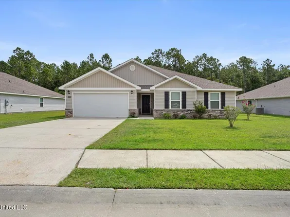 18526 Elkwood Dr, Gulfport, MS 39503