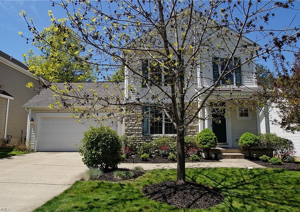 1st image of 692 Monticello Place Ln