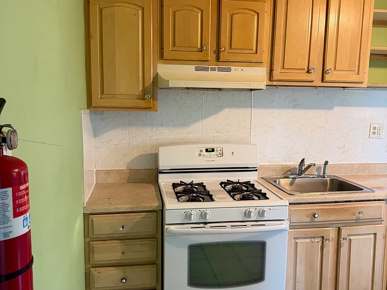 15 E Adams Ave #2 — Photo 4