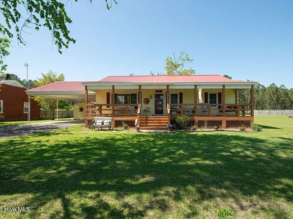 117 Jones Street, Holly Ridge, NC 28445