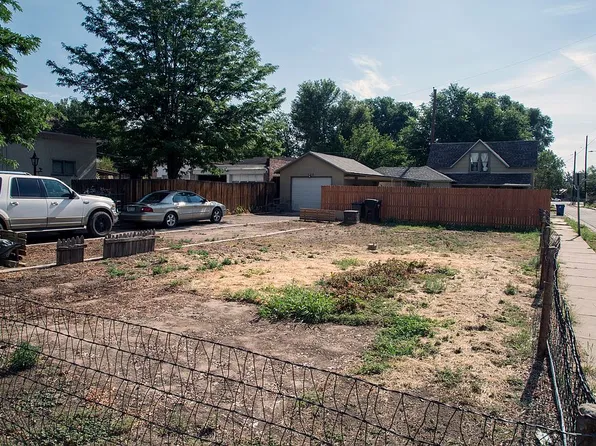 738 Palmer Ave, Pueblo, CO 81004