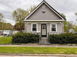 308 W Columbia St, Flora, IN 46929