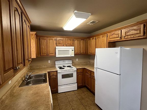 4th image of 1528 E 11th Cv