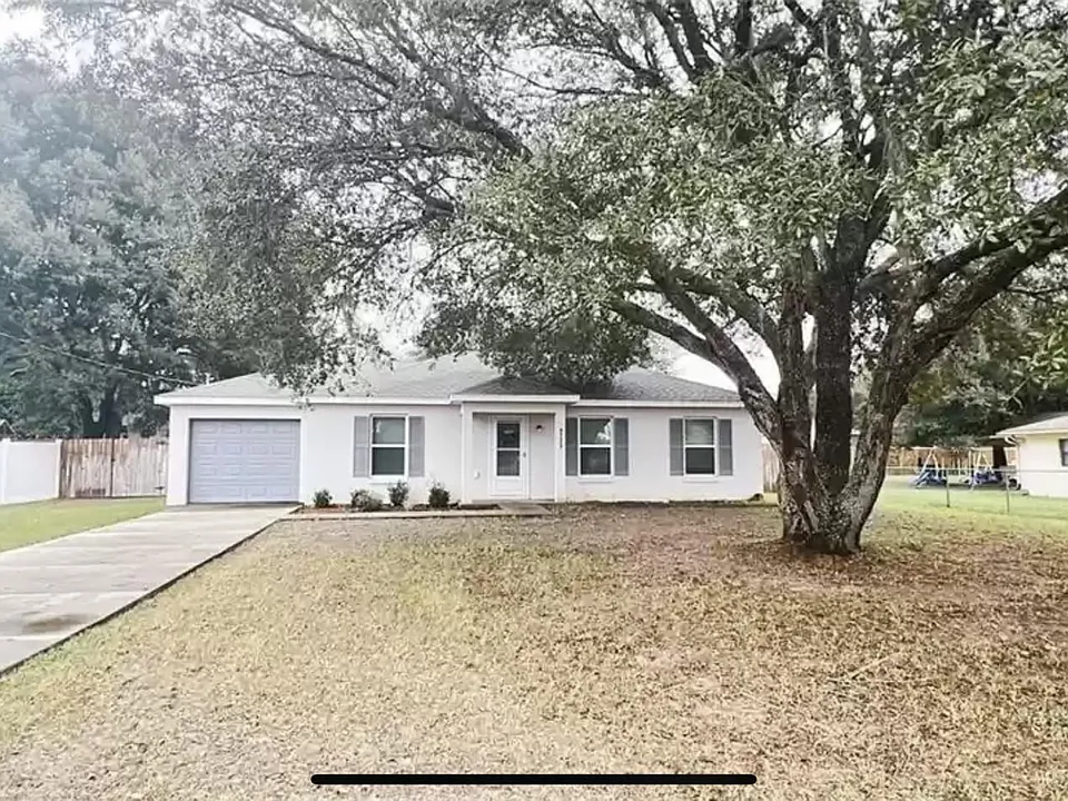9722 Bahia Rd