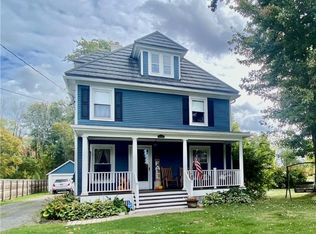 1612 Lake Rd, Hamlin, NY 14464