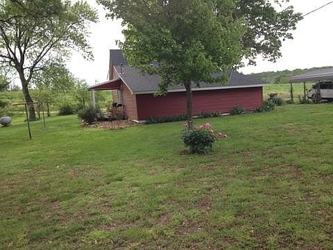 Side yard2
