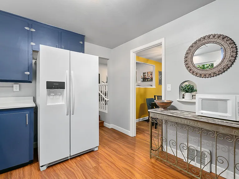 726 Eastdale Dr — Photo 13