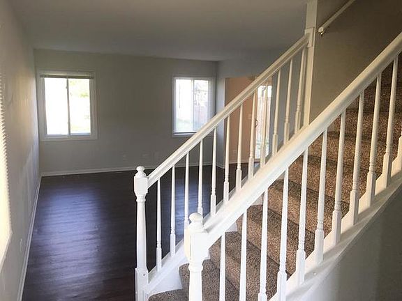 2nd image of 1481 S Pembroke Dr