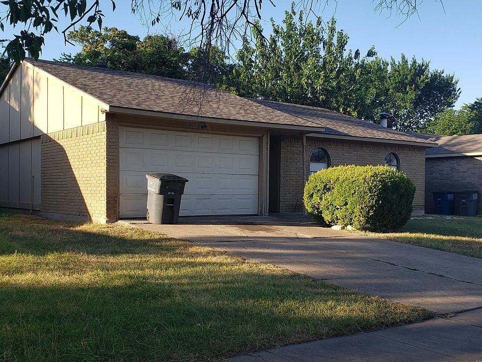 1st image of 551 Cumberland Dr