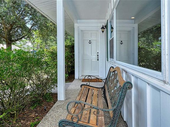 4th image of 2928 Tanglewood Way