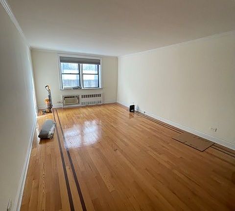 4th image of 36 Union Sq #3C