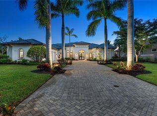 28060 Castellano Way, Naples, FL 34110
