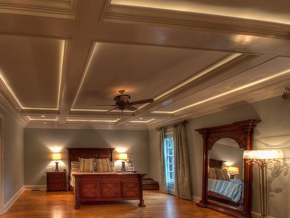 MB w/ custom ceiling w/ LED