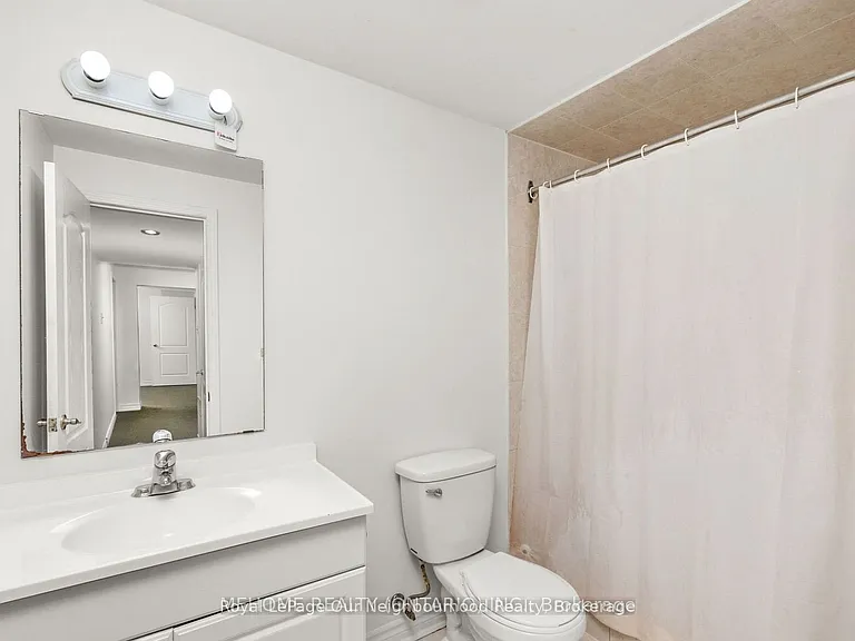 14 Tarsus Cres #2 — Photo 10