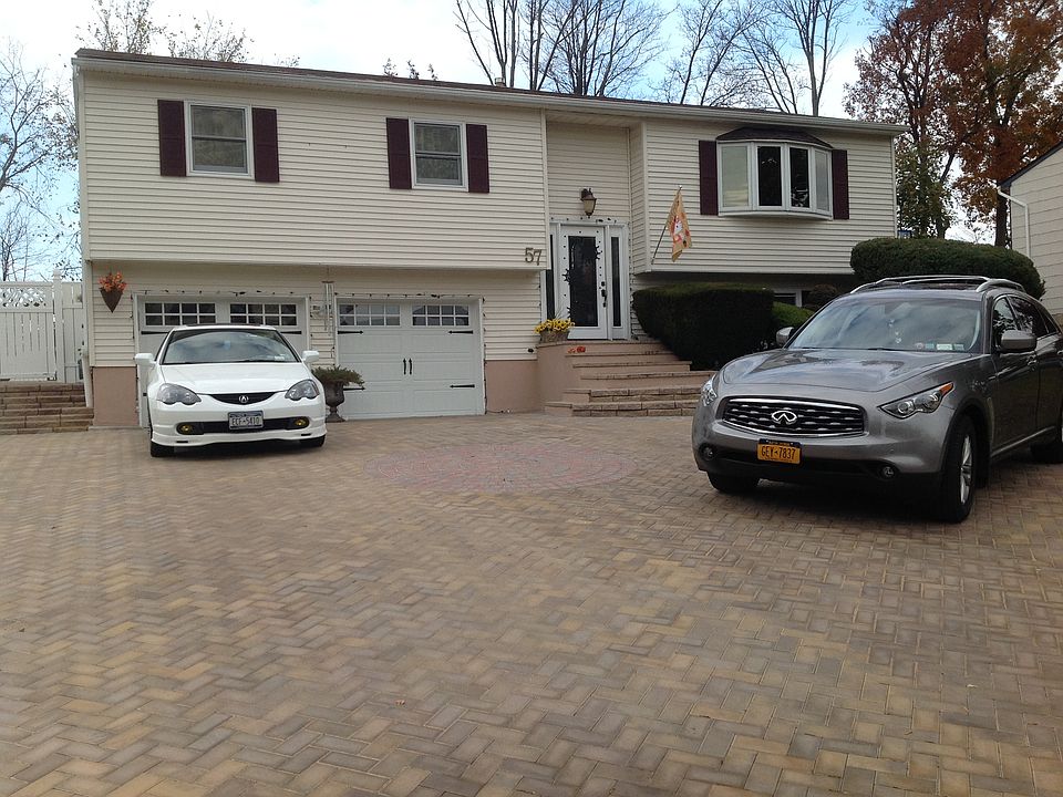 1st image of 57 Oxford Ln